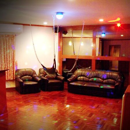 Bbb Inn 曼谷 外观 照片