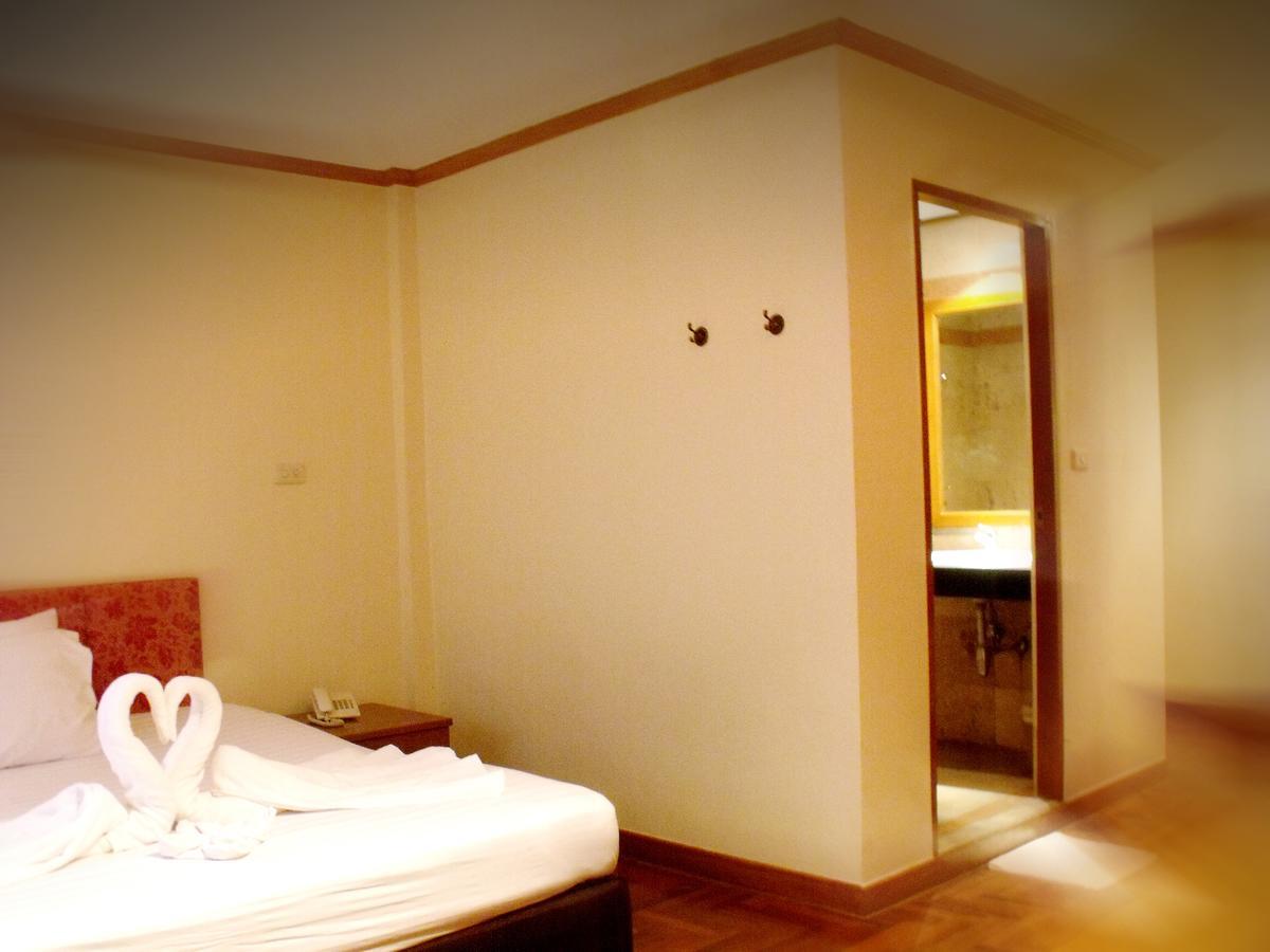 Bbb Inn 曼谷 客房 照片