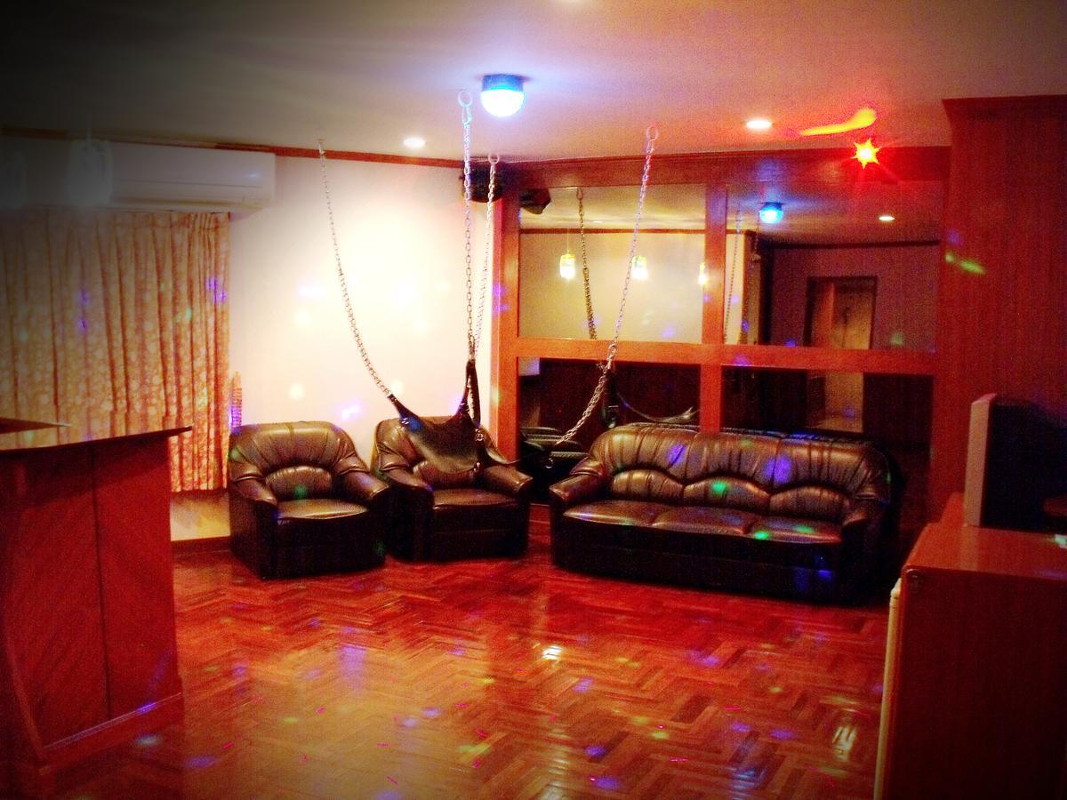 Bbb Inn 曼谷 外观 照片