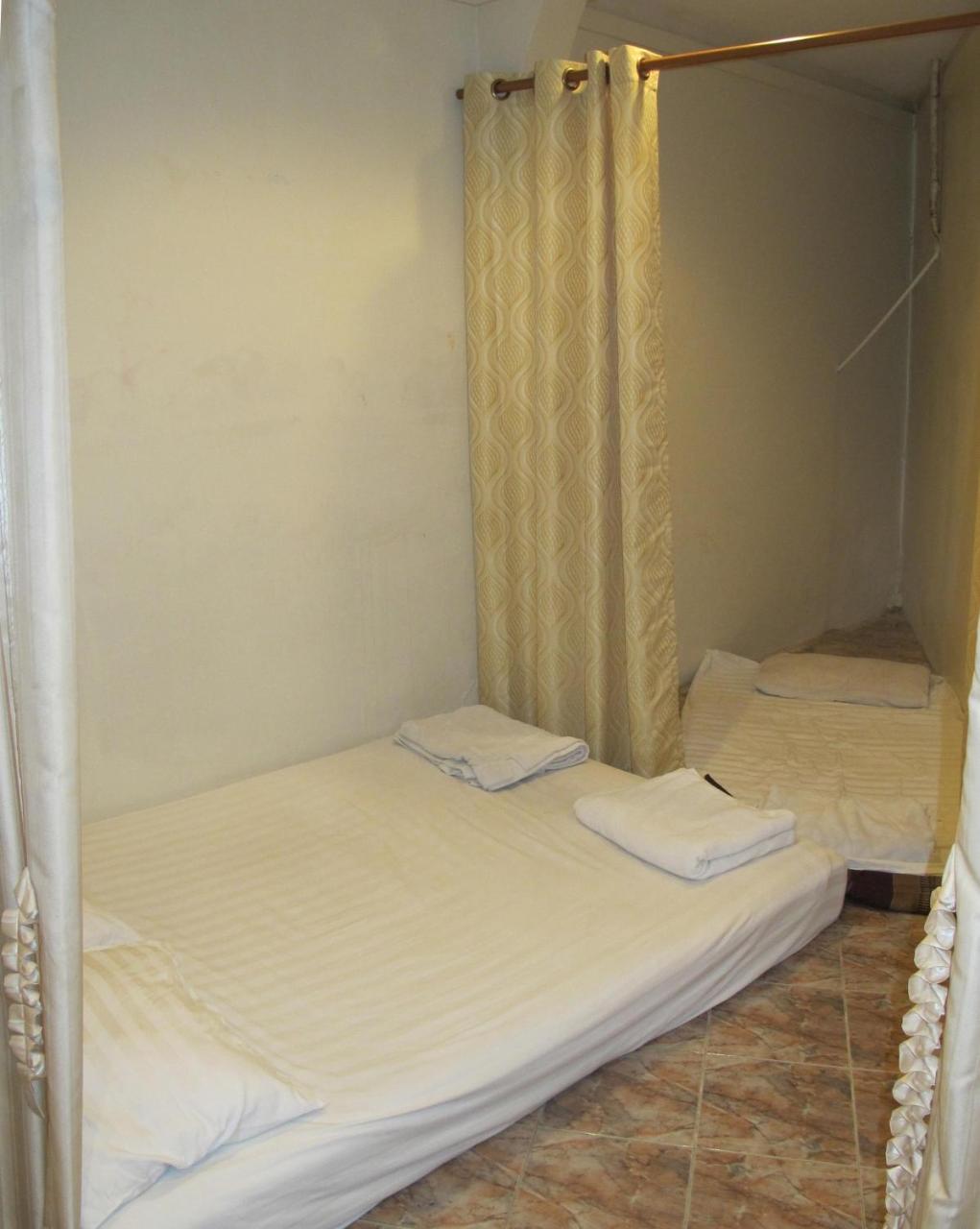 Bbb Inn 曼谷 外观 照片